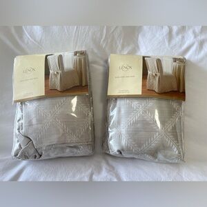 Lenox | Lot 2 | Platinum Laurel Leaf Dining Room Chair Covers | Universal 42”